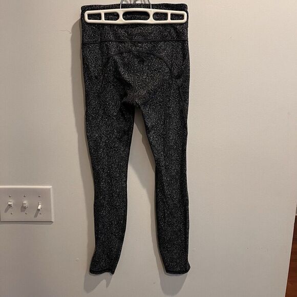 Athleta Lightning Static 7/8 Tight High Rise Legging Women's Small Black White - Picture 2 of 10